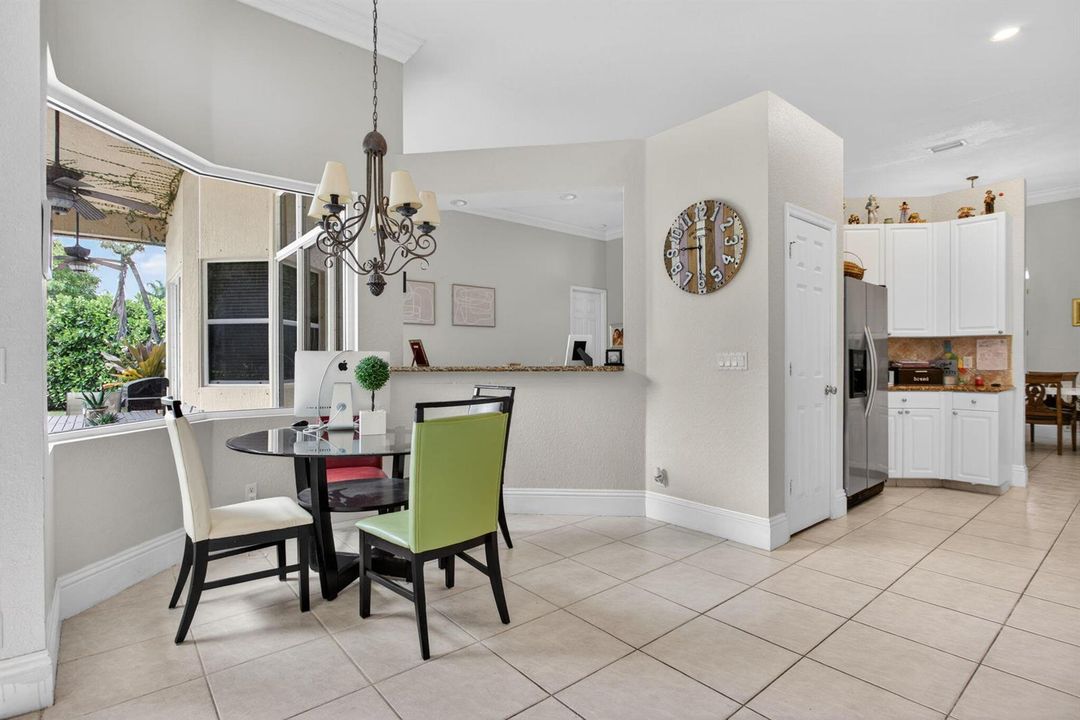 9-21-web-or-mls-7057-0194