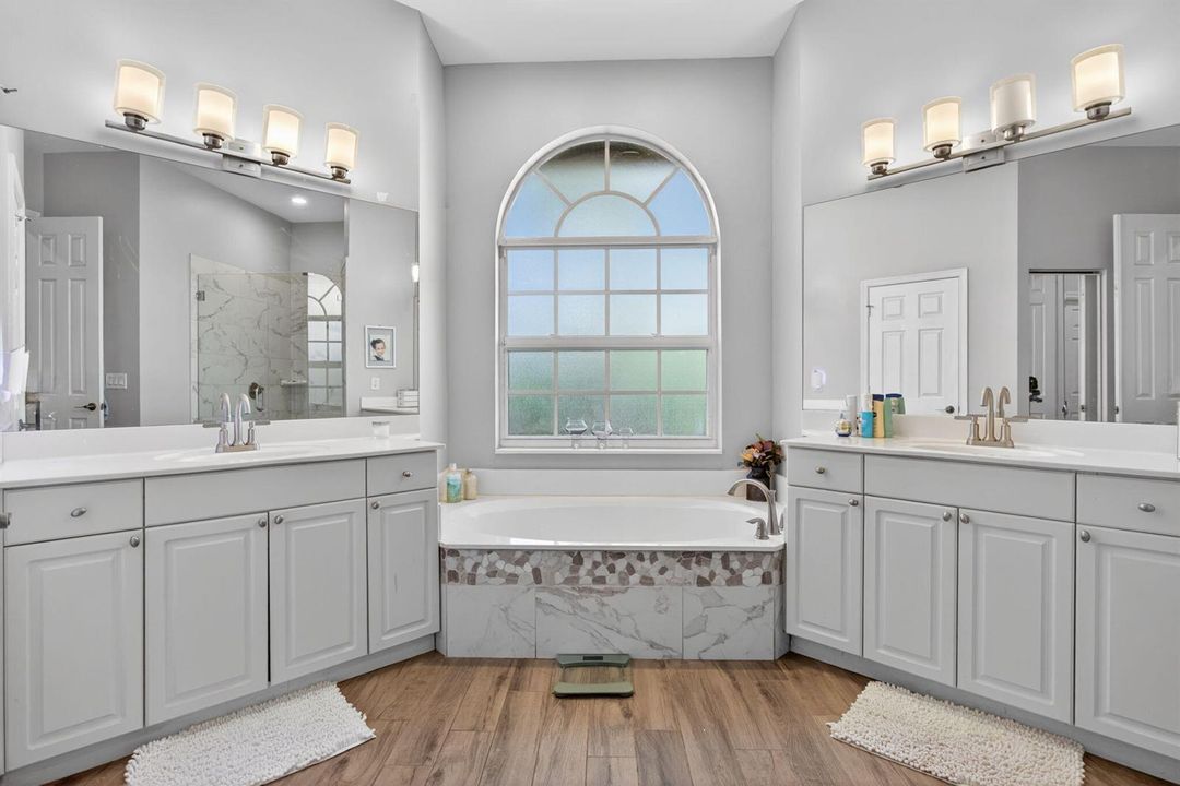 13-33-web-or-mls-7057-0254