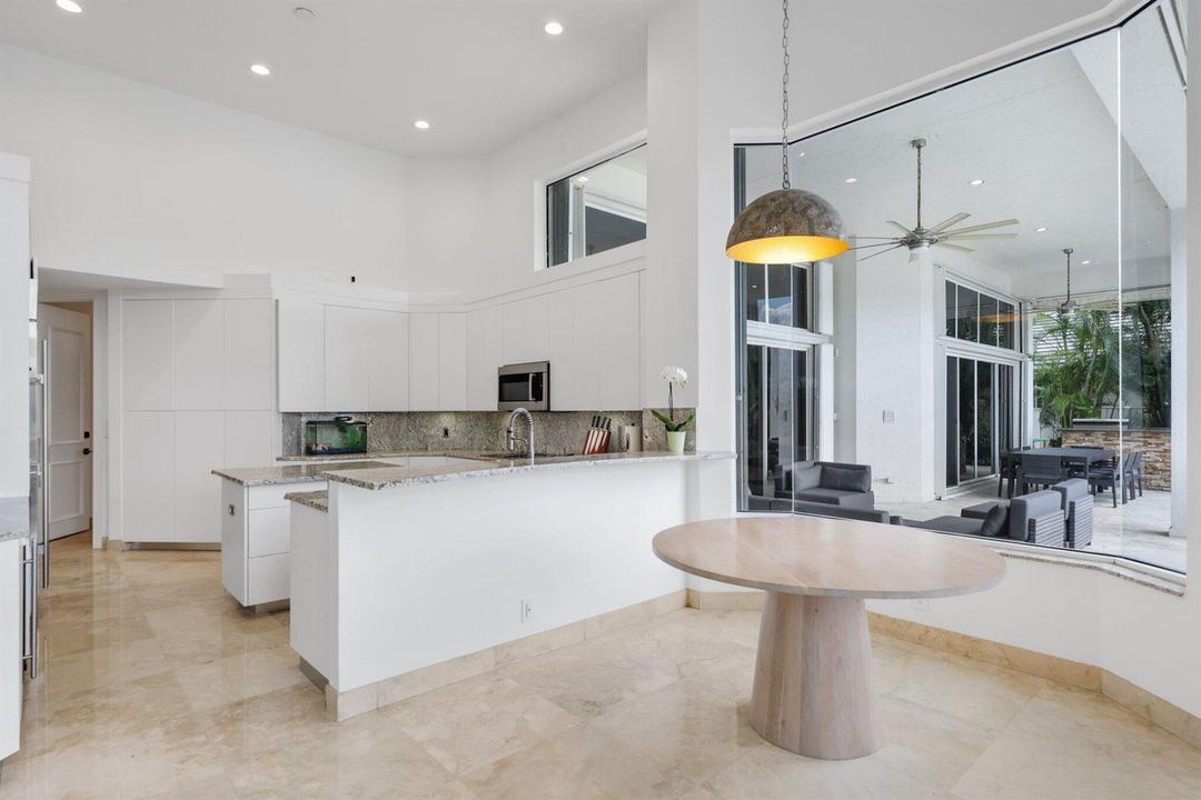 6799 Newport Lake Circle - 23.jpg-SMALL