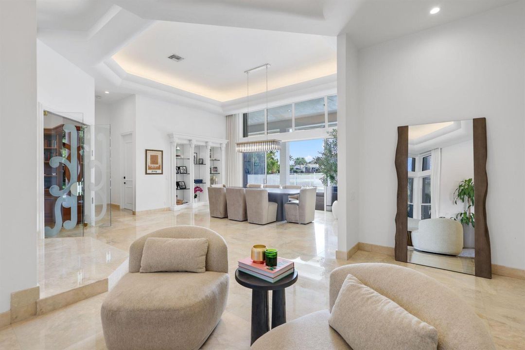 6799 Newport Lake Circle - 11.jpg-SMALL