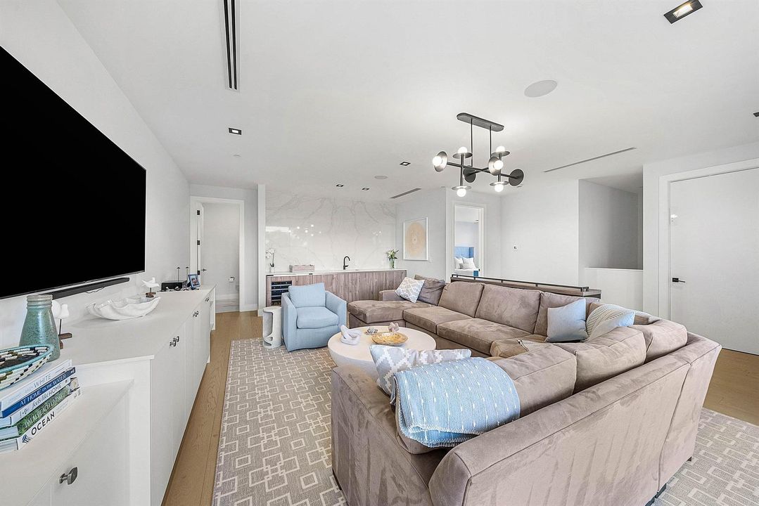 038-927WitherspoonLane-DelrayBeach-FL-33