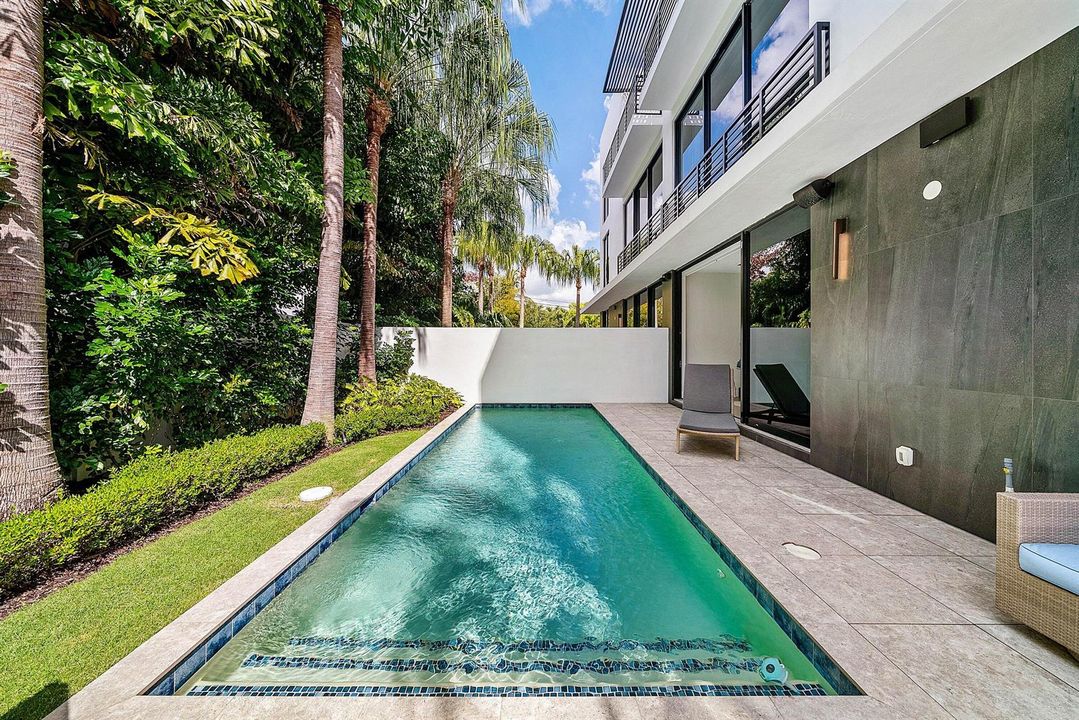 009-927WitherspoonLane-DelrayBeach-FL-33