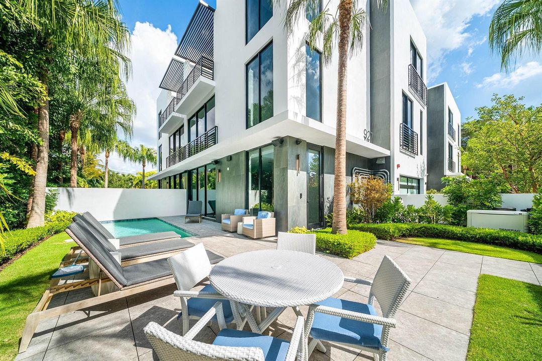 049-927WitherspoonLane-DelrayBeach-FL-33