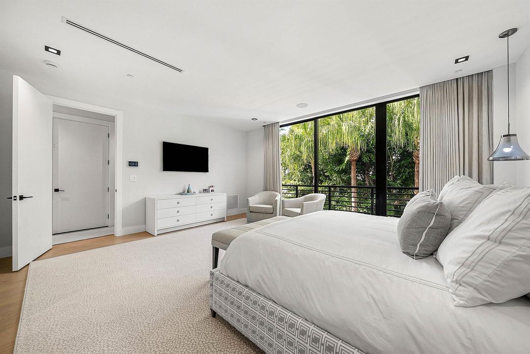 028-927WitherspoonLane-DelrayBeach-FL-33
