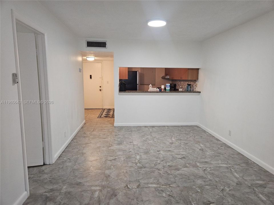 En Venta: $159,900 (1 camas, 1 baños, 750 Pies cuadrados)