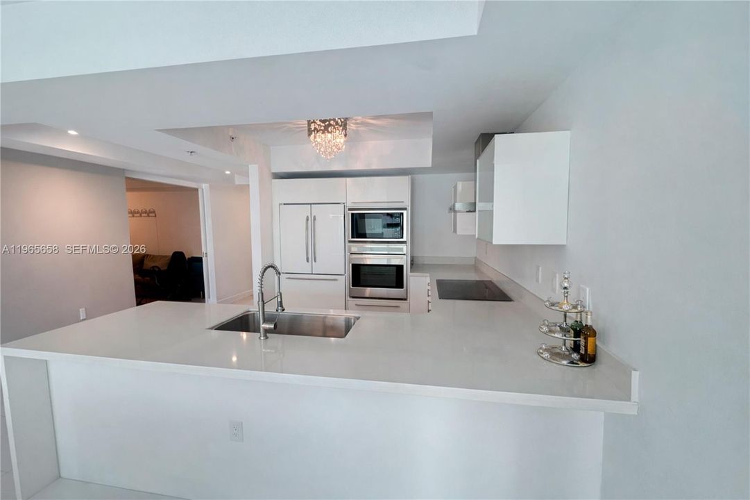 En Venta: $819,000 (3 camas, 2 baños, 1648 Pies cuadrados)