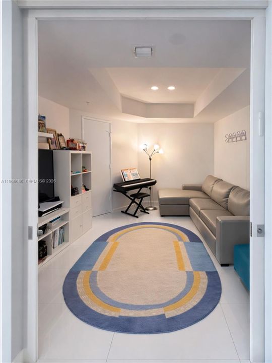 En Venta: $819,000 (3 camas, 2 baños, 1648 Pies cuadrados)