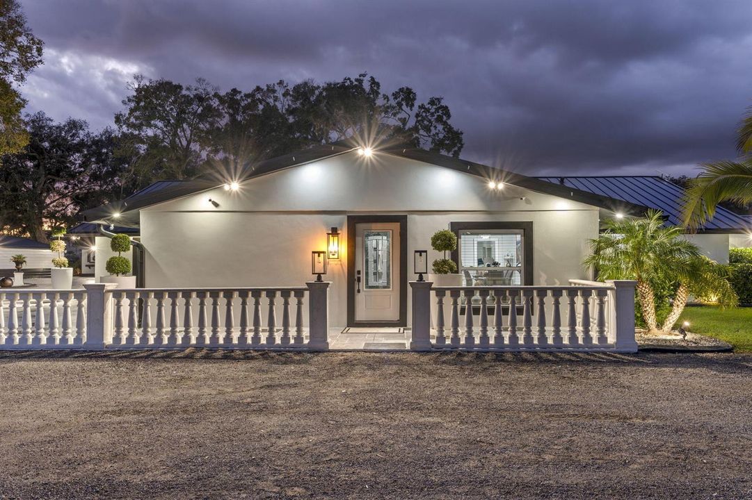 117-web-or-mls-A7402384