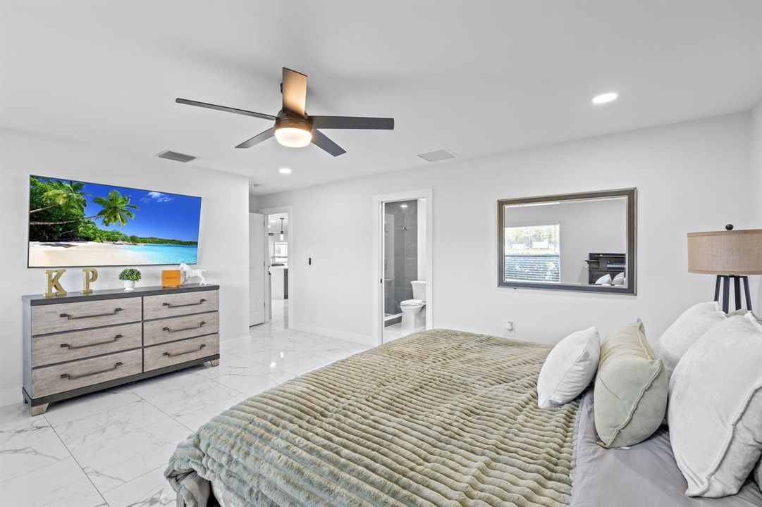 103-web-or-mls-A7406938