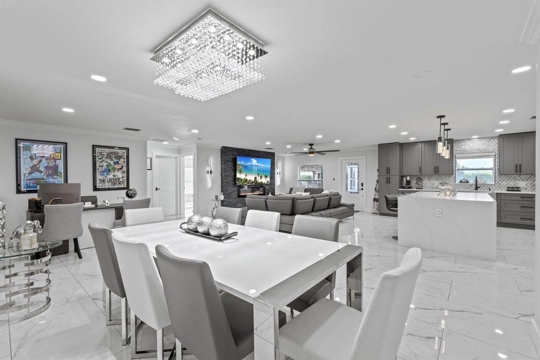 85-web-or-mls-A7406857