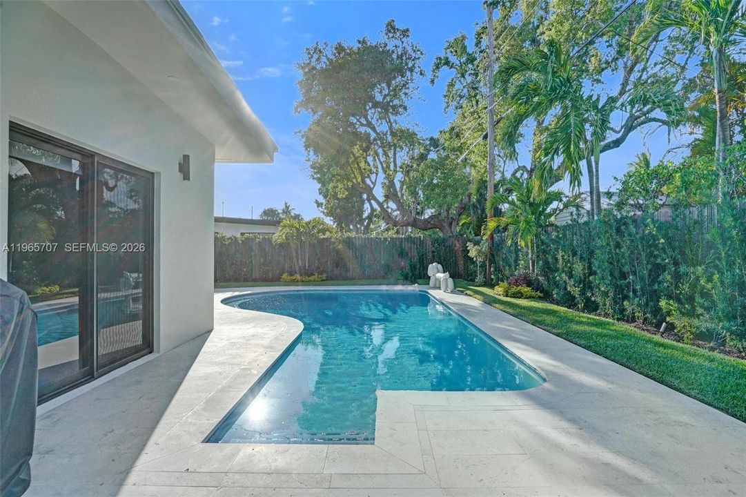 Active With Contract: $1,650,000 (5 beds, 3 baths, 2270 Square Feet)