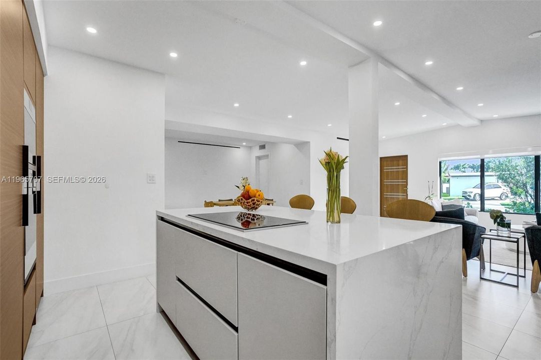 Active With Contract: $1,650,000 (5 beds, 3 baths, 2270 Square Feet)