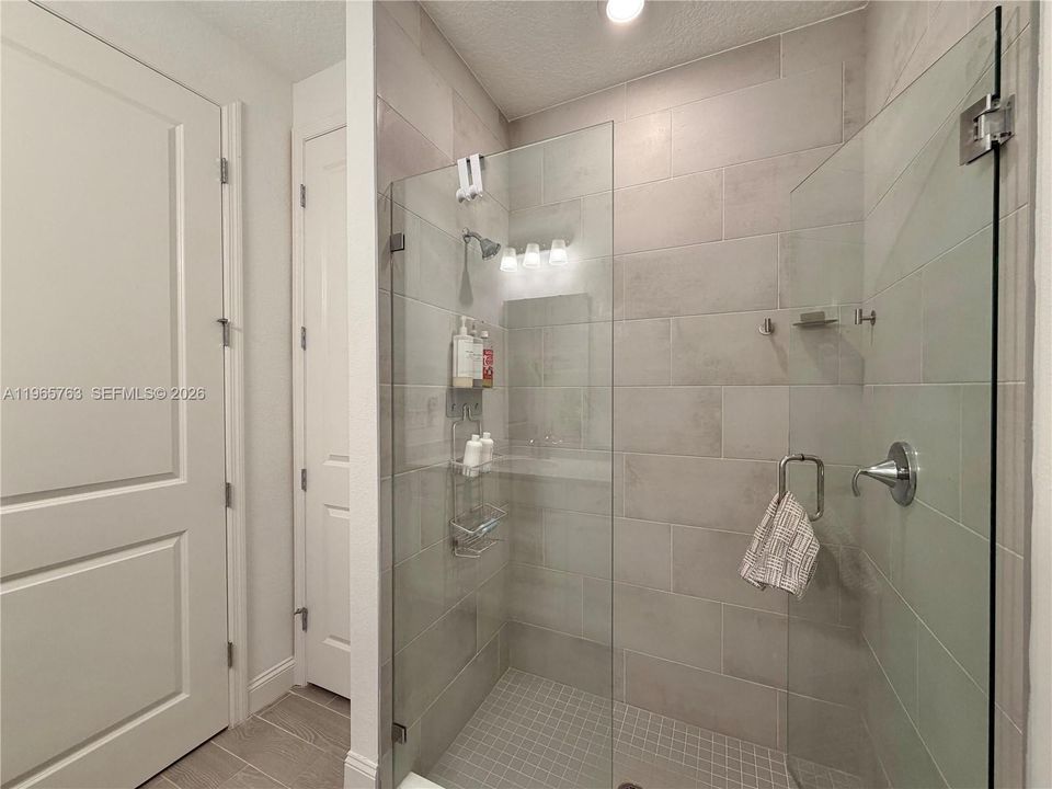 For Sale: $598,000 (4 beds, 2 baths, 2300 Square Feet)