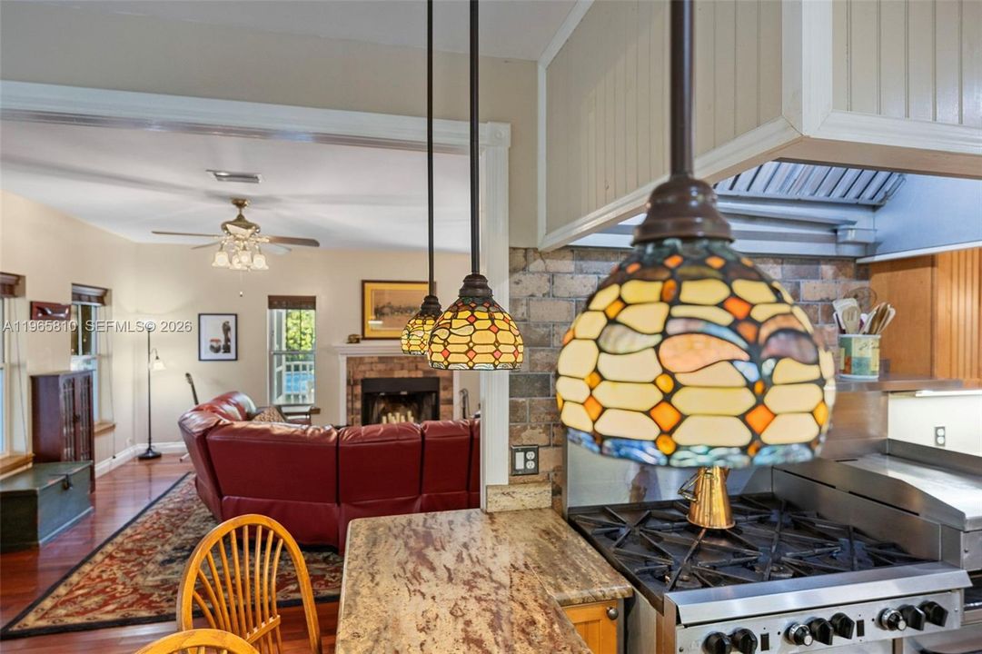 Recently Sold: $988,910 (4 beds, 3 baths, 3499 Square Feet)