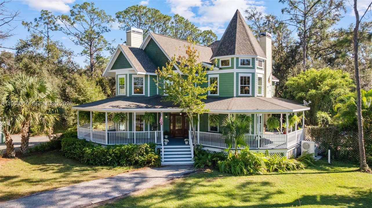 Recently Sold: $988,910 (4 beds, 3 baths, 3499 Square Feet)