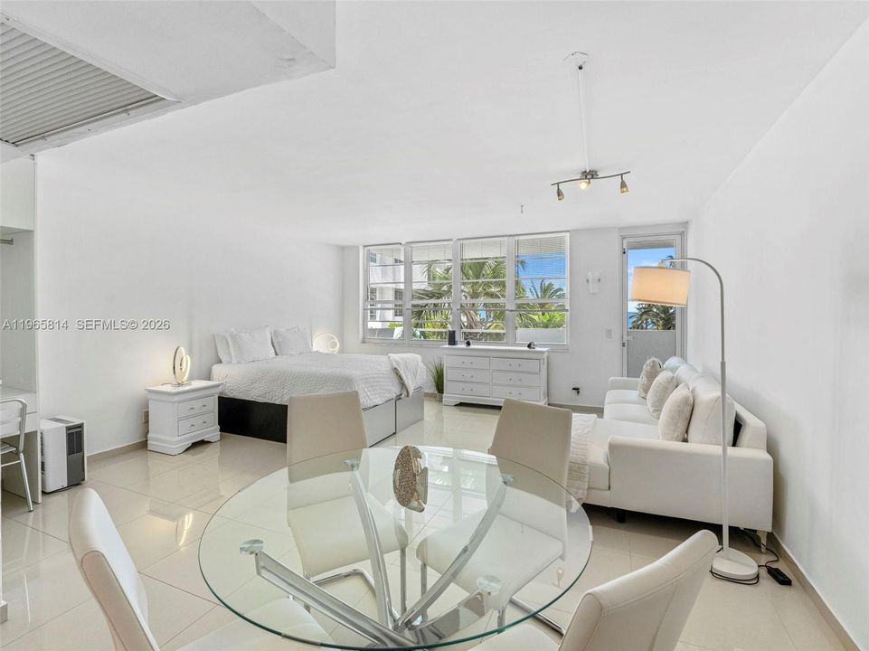 For Sale: $494,000 (0 beds, 1 baths, 520 Square Feet)