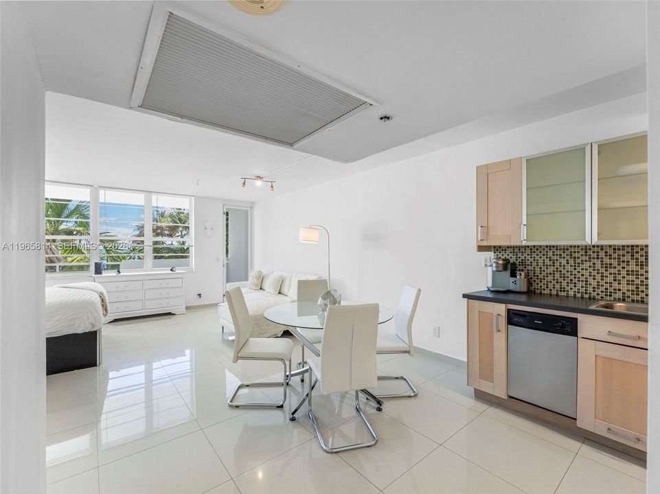 For Sale: $494,000 (0 beds, 1 baths, 520 Square Feet)