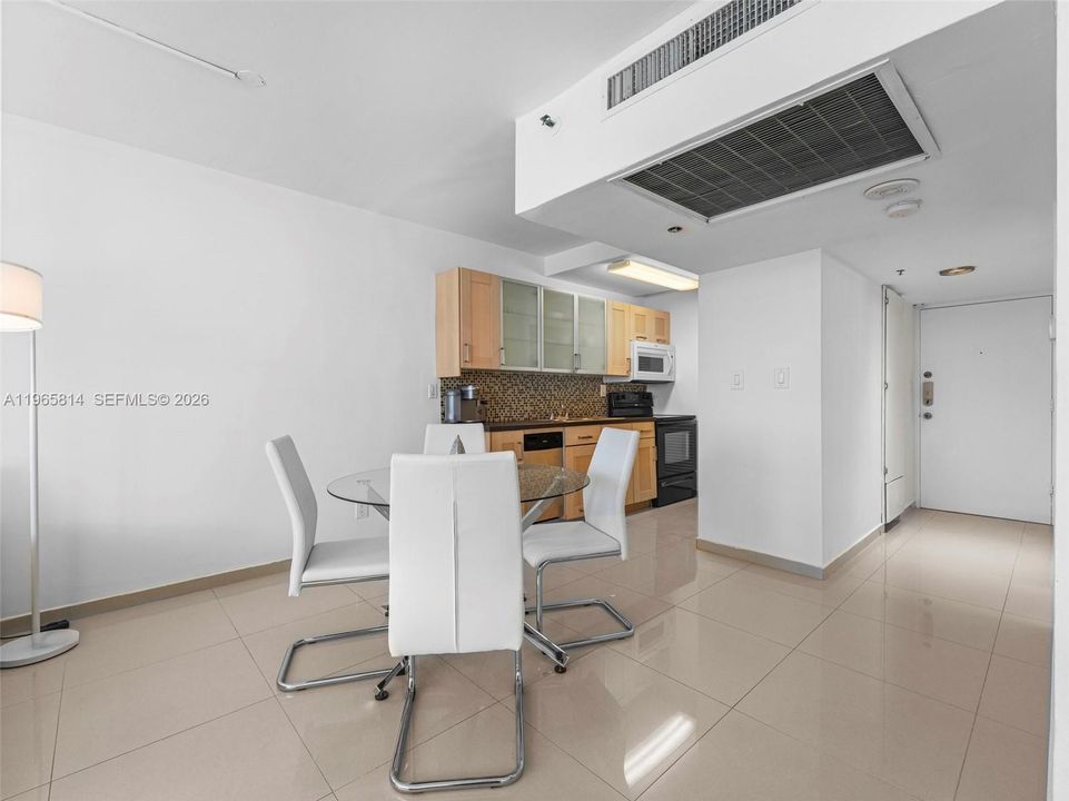 For Sale: $494,000 (0 beds, 1 baths, 520 Square Feet)