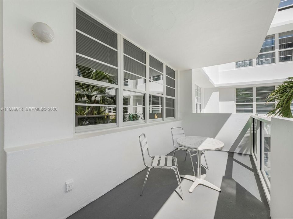 For Sale: $494,000 (0 beds, 1 baths, 520 Square Feet)