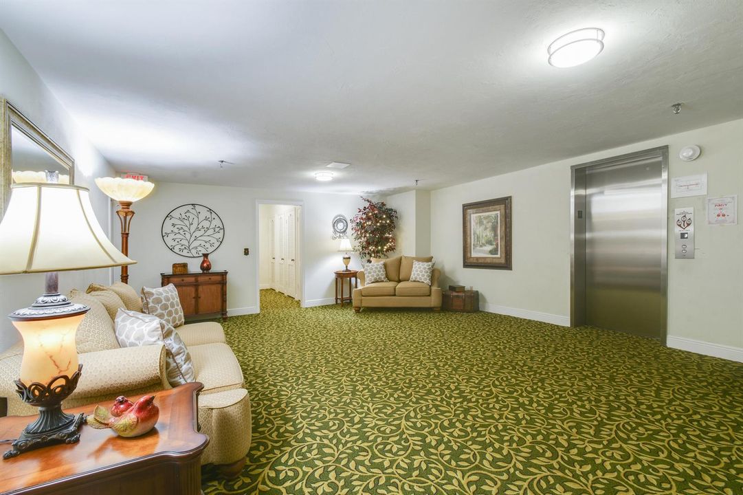 2nd Floor Lobby