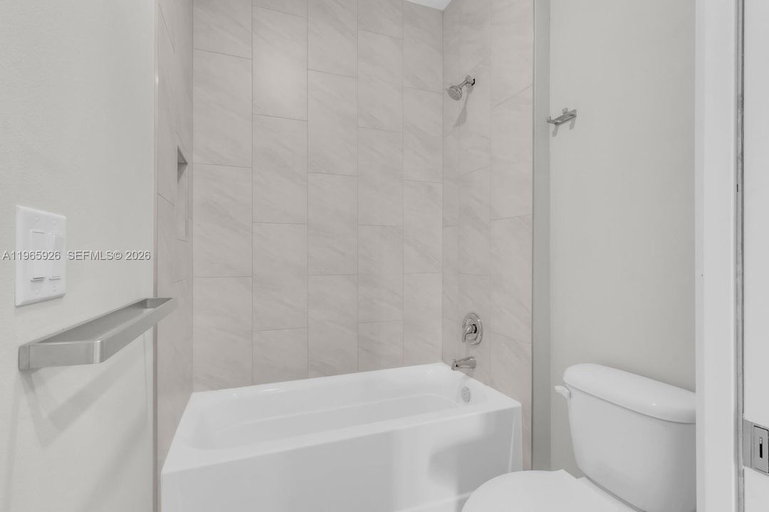 En Venta: $490,000 (3 camas, 2 baños, 0 Pies cuadrados)