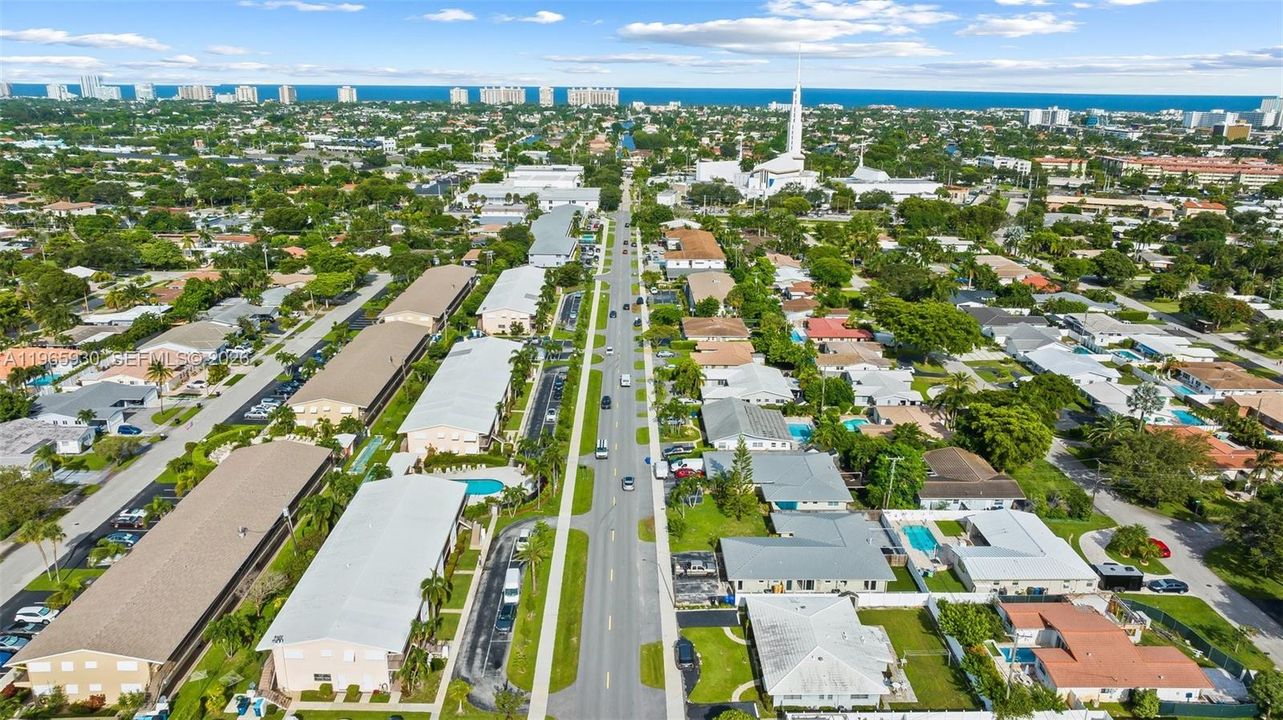 2081 NE 56 st Unit 101 Ft Lauderdale - 2 miles from Lauderdale By the Sea Beach