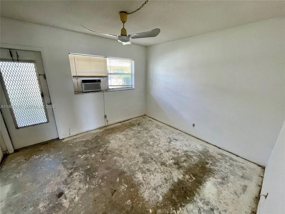 2081 NE 56 st Unit 101 Ft Lauderdale - 2 miles from Lauderdale By the Sea Beach