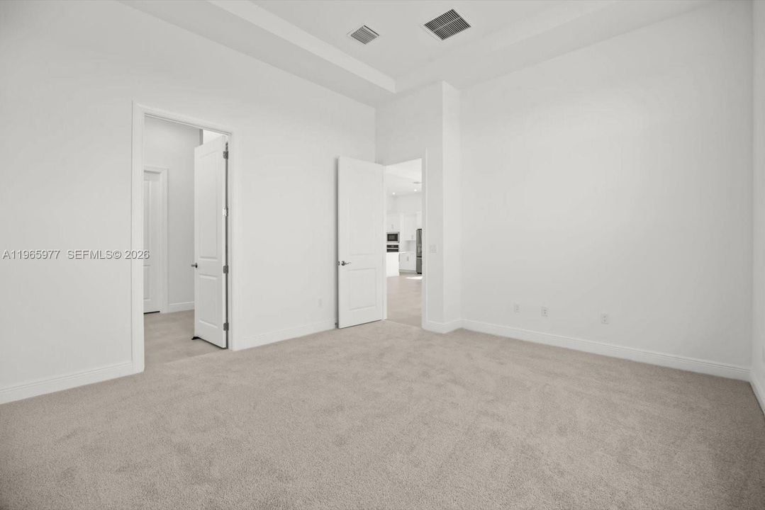 En Venta: $775,000 (3 camas, 4 baños, 2496 Pies cuadrados)