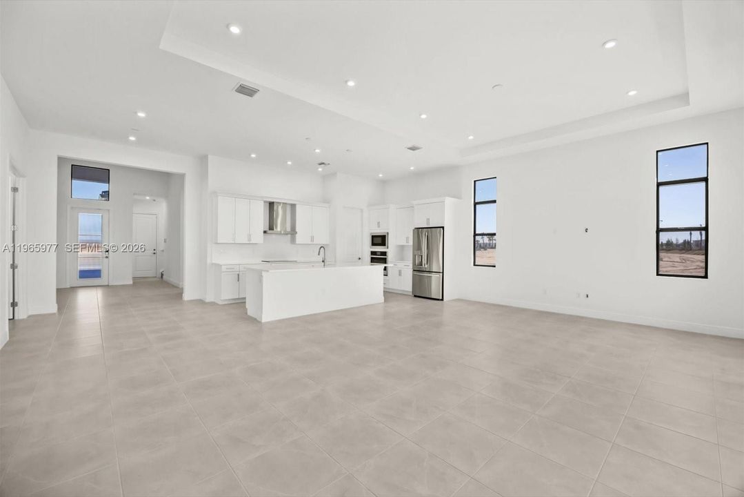 En Venta: $775,000 (3 camas, 4 baños, 2496 Pies cuadrados)