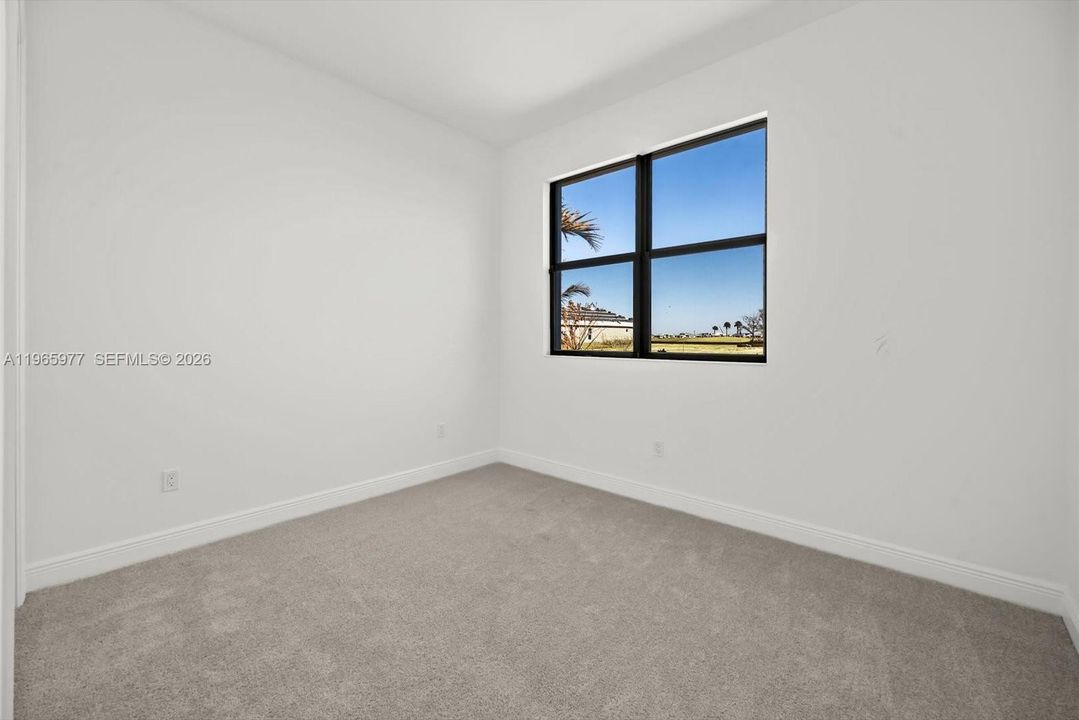 En Venta: $775,000 (3 camas, 4 baños, 2496 Pies cuadrados)