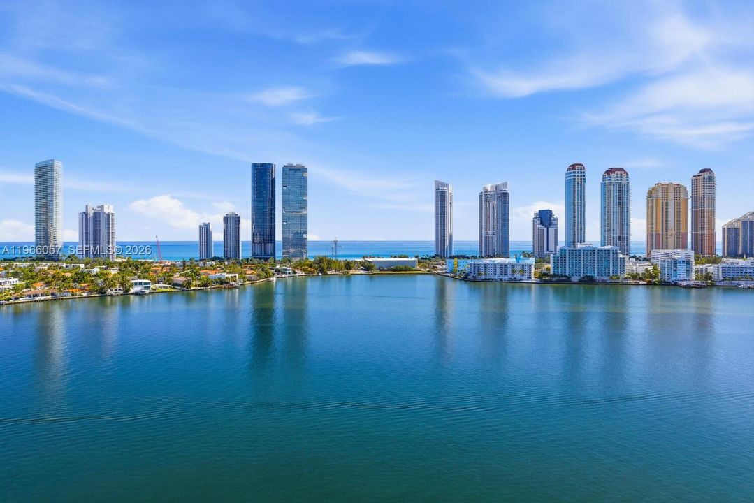 На продажу: $5,630,000 (5 спален, 6 ванн, 4417 Квадратных фут)