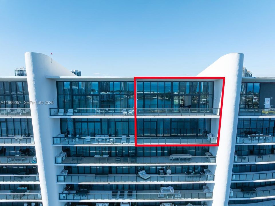 На продажу: $5,630,000 (5 спален, 6 ванн, 4417 Квадратных фут)