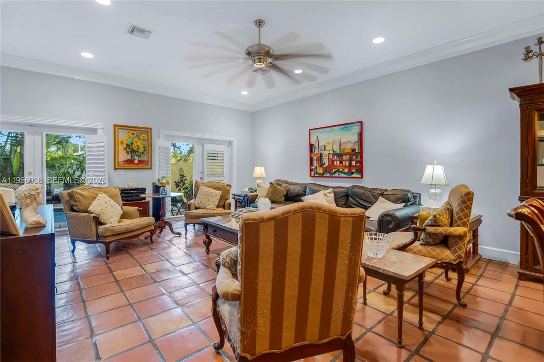 For Sale: $950,000 (3 beds, 2 baths, 2314 Square Feet)