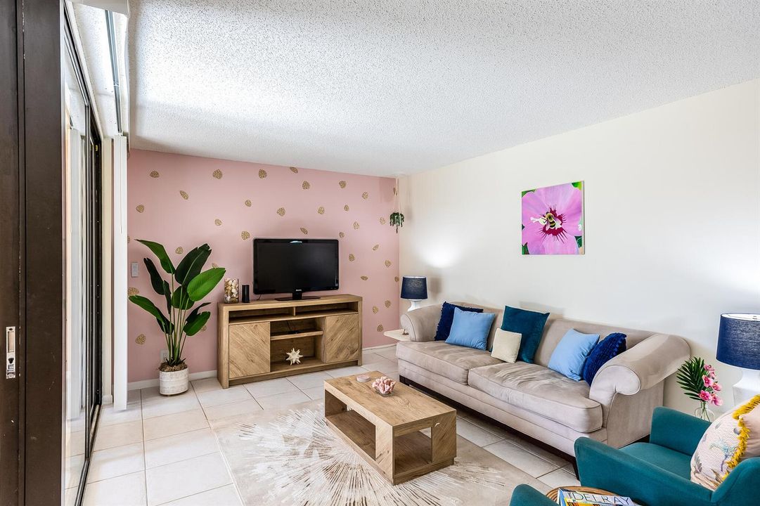 EO2A0568-HDR