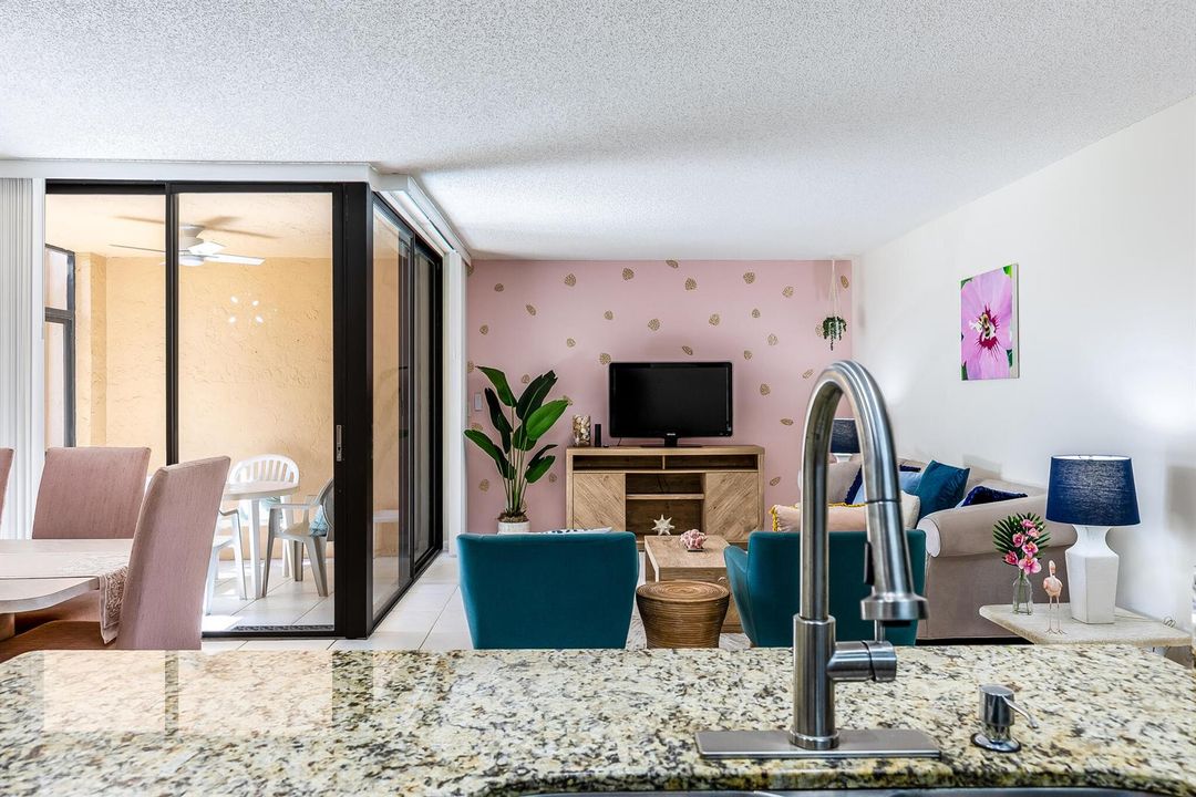 EO2A0586-HDR