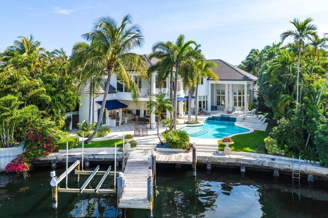 Rear to Intracoastal