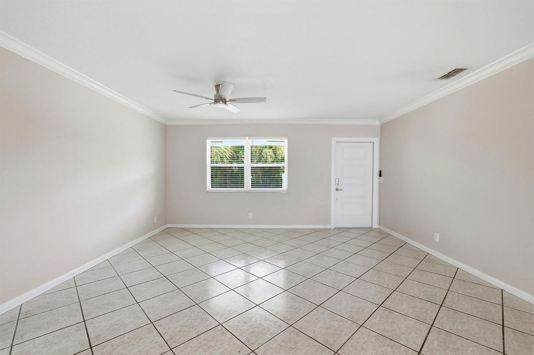 301 Wilma Cir 4- PNG
