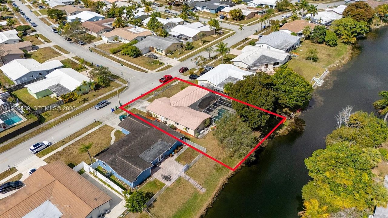 Vendido Recientemente: $639,900 (4 camas, 2 baños, 1775 Pies cuadrados)