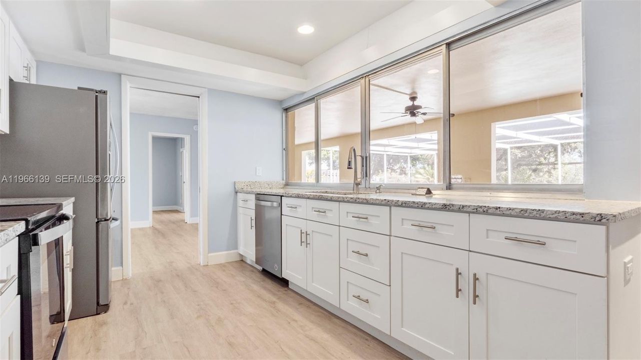 Vendido Recientemente: $639,900 (4 camas, 2 baños, 1775 Pies cuadrados)
