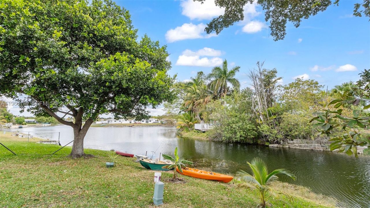 Vendido Recientemente: $639,900 (4 camas, 2 baños, 1775 Pies cuadrados)