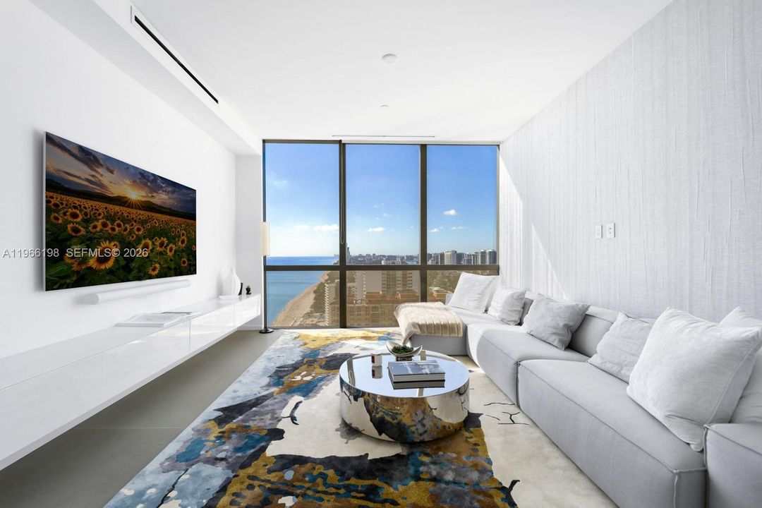 На продажу: $3,900,000 (3 спален, 3 ванн, 2545 Квадратных фут)