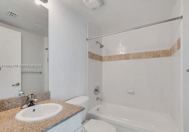 En Venta: $320,000 (1 camas, 2 baños, 804 Pies cuadrados)