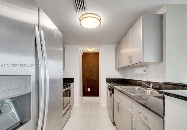En Venta: $320,000 (1 camas, 2 baños, 804 Pies cuadrados)