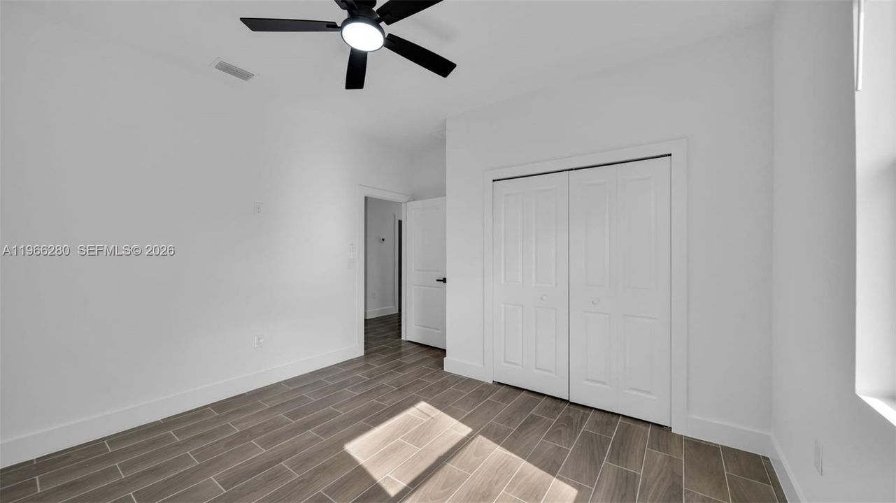 Recently Rented: $1,800 (3 beds, 2 baths, 0 Square Feet)