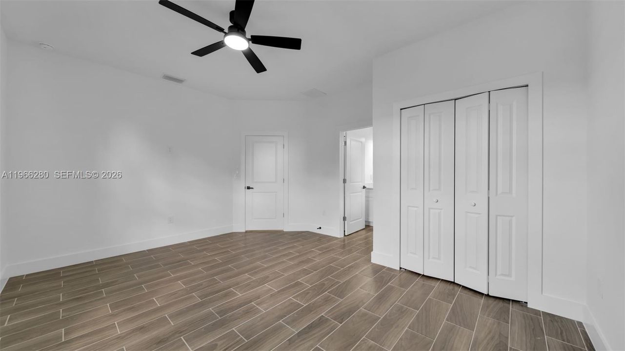 Recently Rented: $1,800 (3 beds, 2 baths, 0 Square Feet)