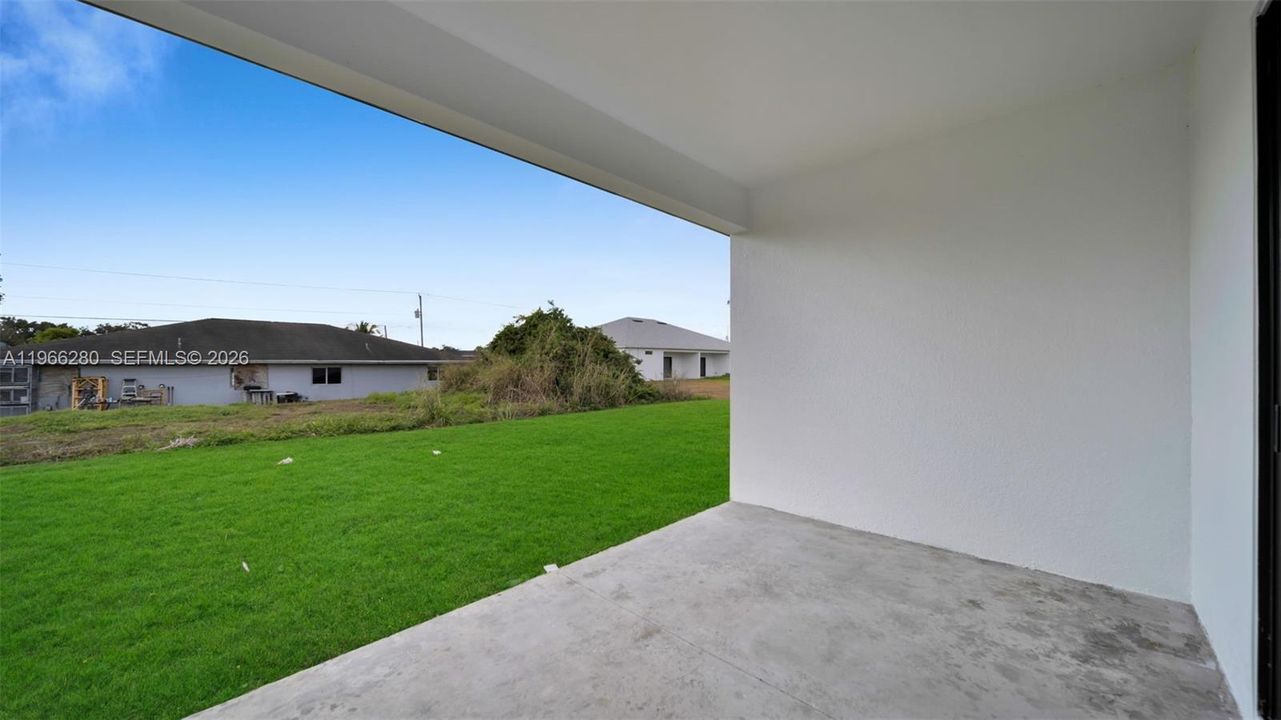 Recently Rented: $1,800 (3 beds, 2 baths, 0 Square Feet)