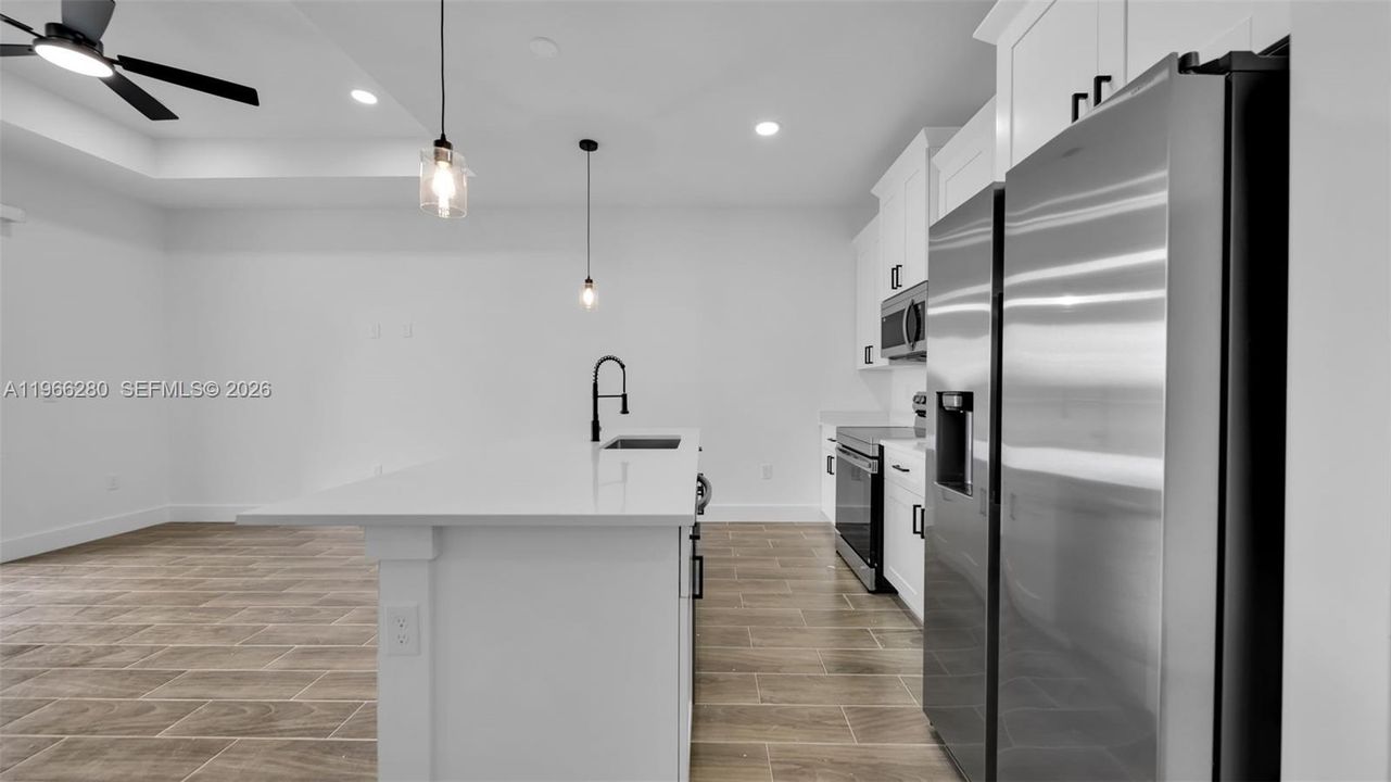 Recently Rented: $1,800 (3 beds, 2 baths, 0 Square Feet)