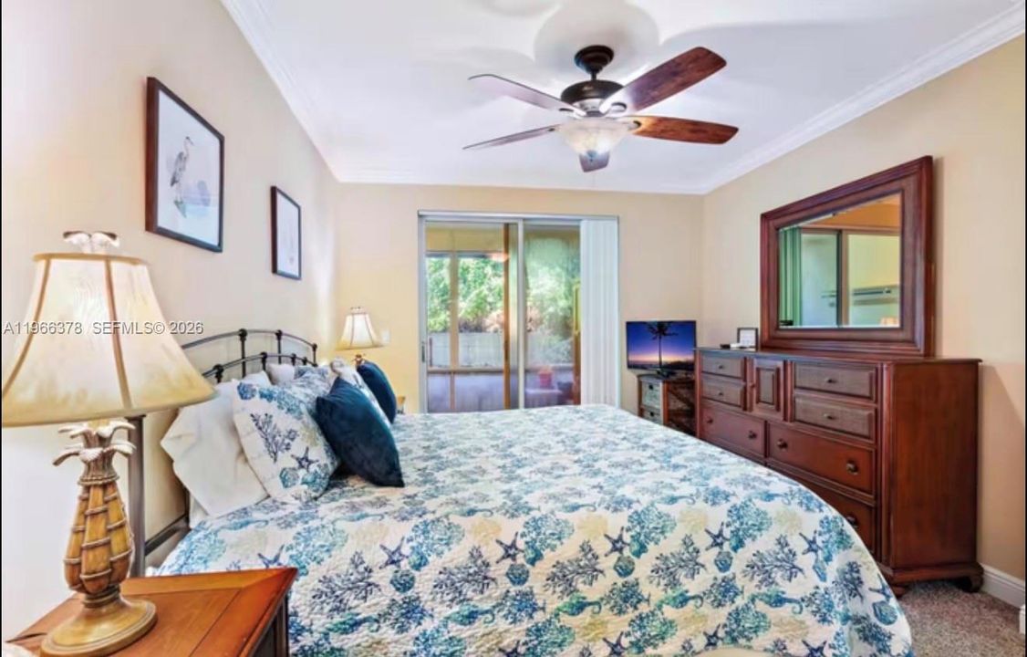 COMFORTABLE KING BED IN PRIMARY BEDROOM