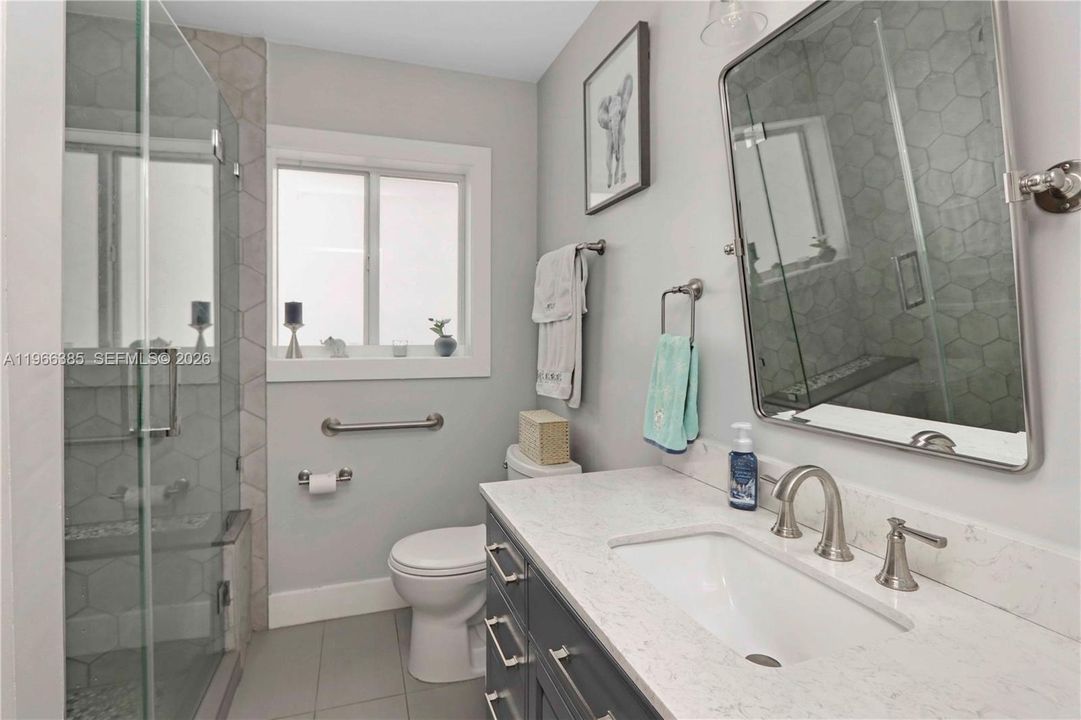 For Sale: $949,000 (5 beds, 3 baths, 3146 Square Feet)