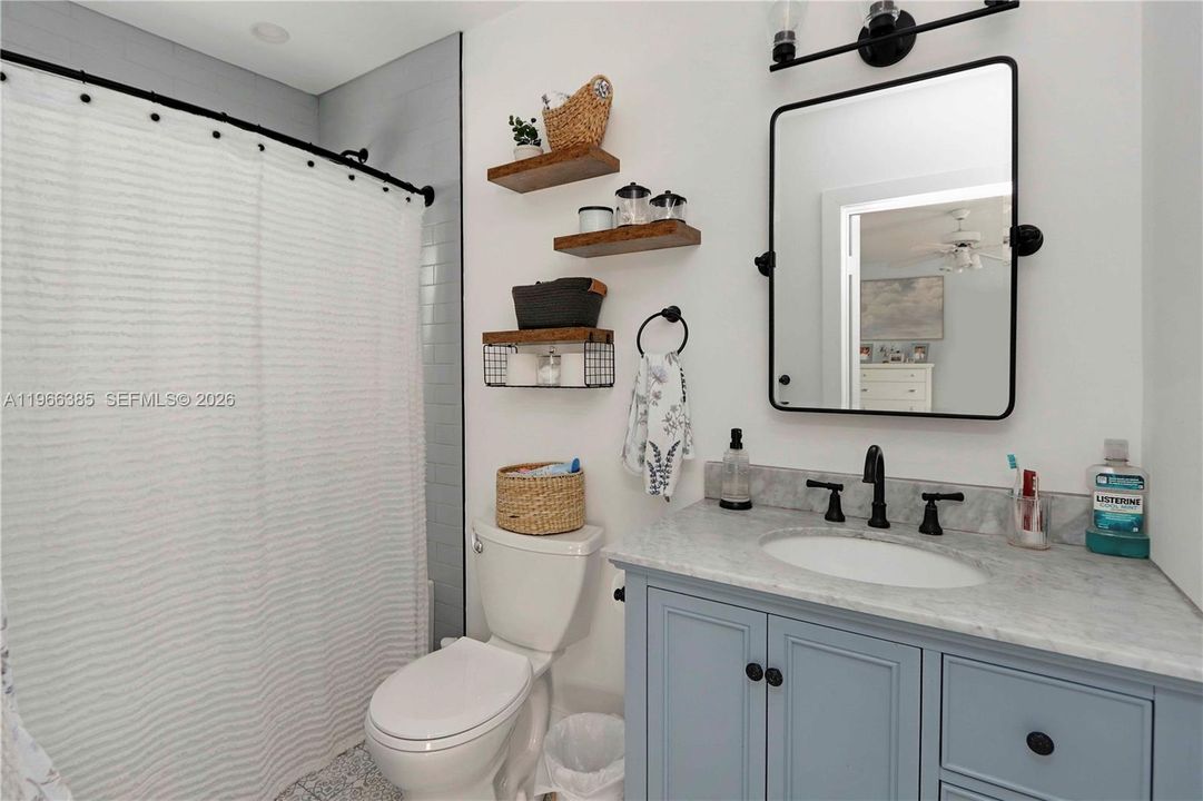 For Sale: $949,000 (5 beds, 3 baths, 3146 Square Feet)